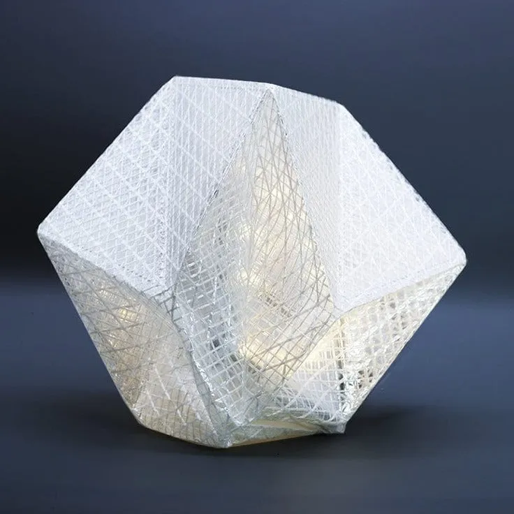Solar-Powered Light   Power Bank: Solar QWNN