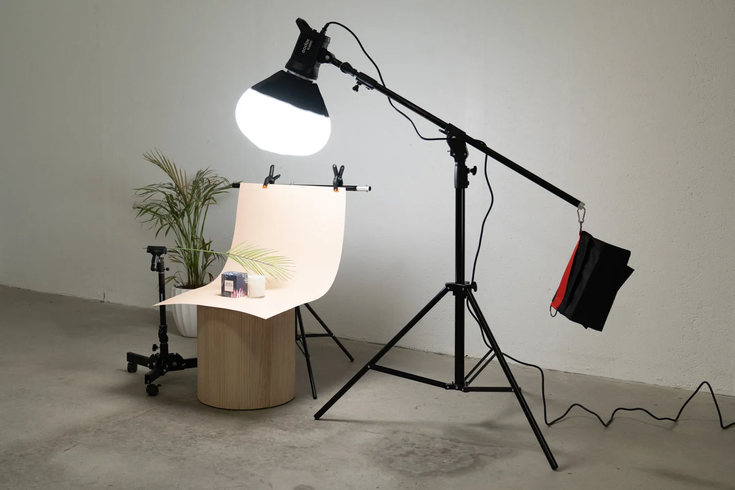 Spectrum Mini 40cm Lantern Diffuser Softbox Ball (Bowens Mount) (DEMO STOCK)
